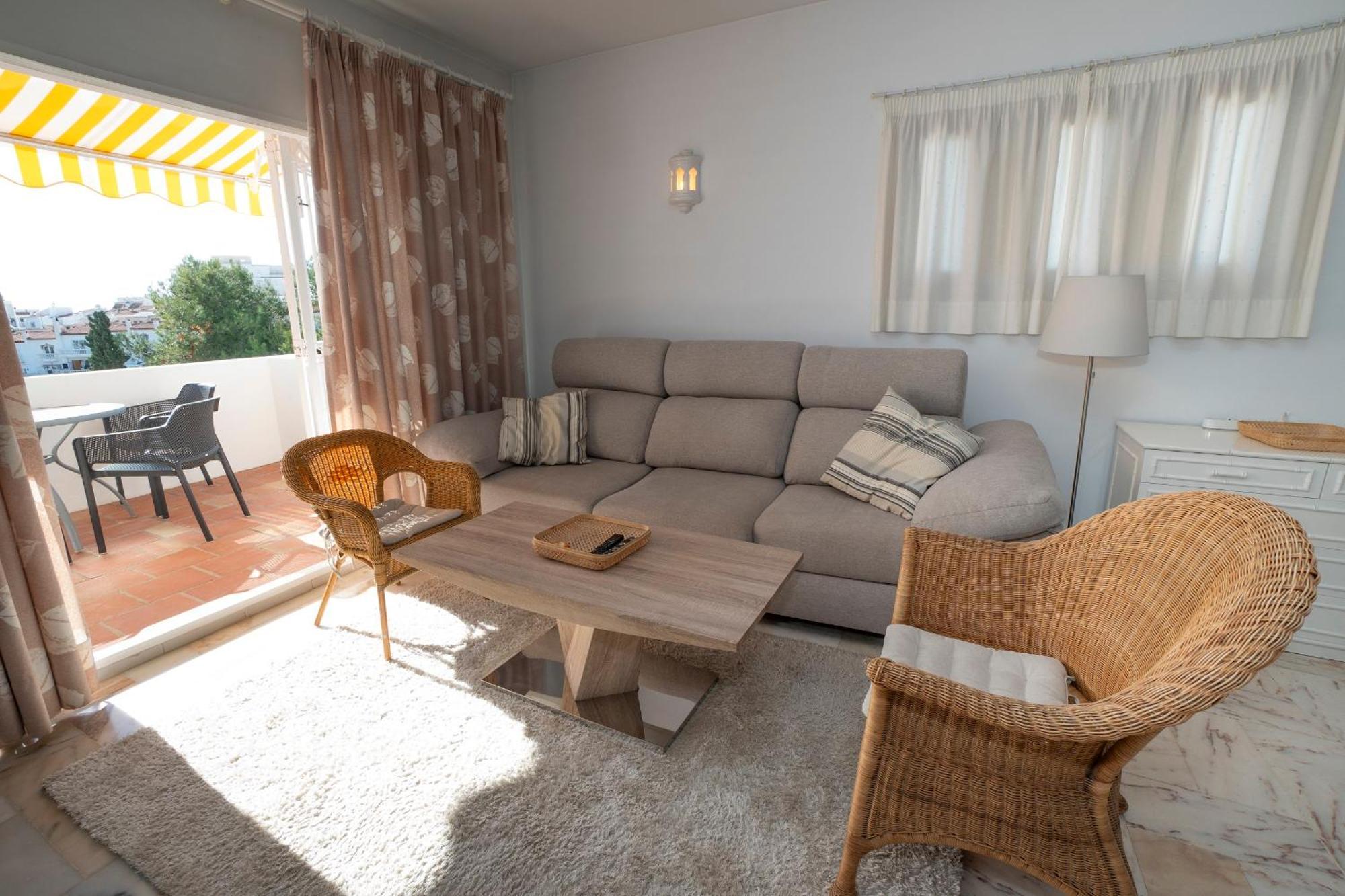 Apartmán Residensol 13 Menyber Nerja Exteriér fotografie